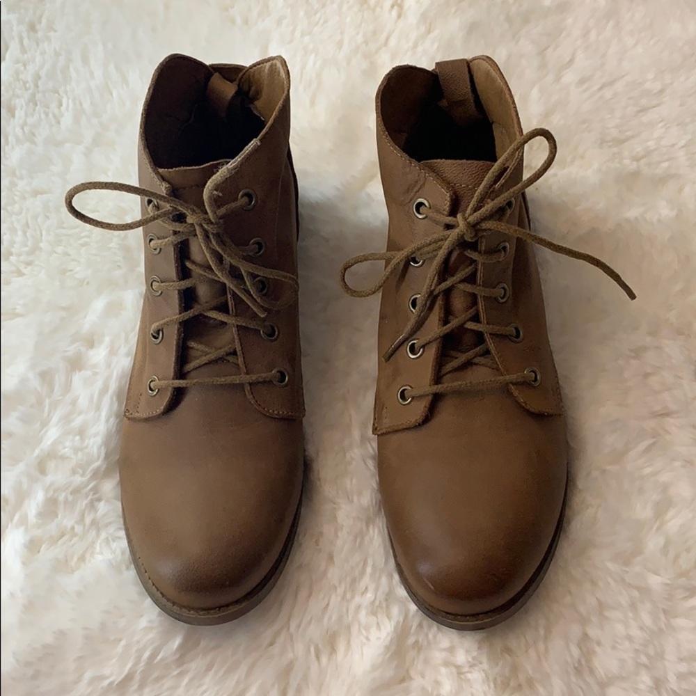 Steve Madden Combat boots